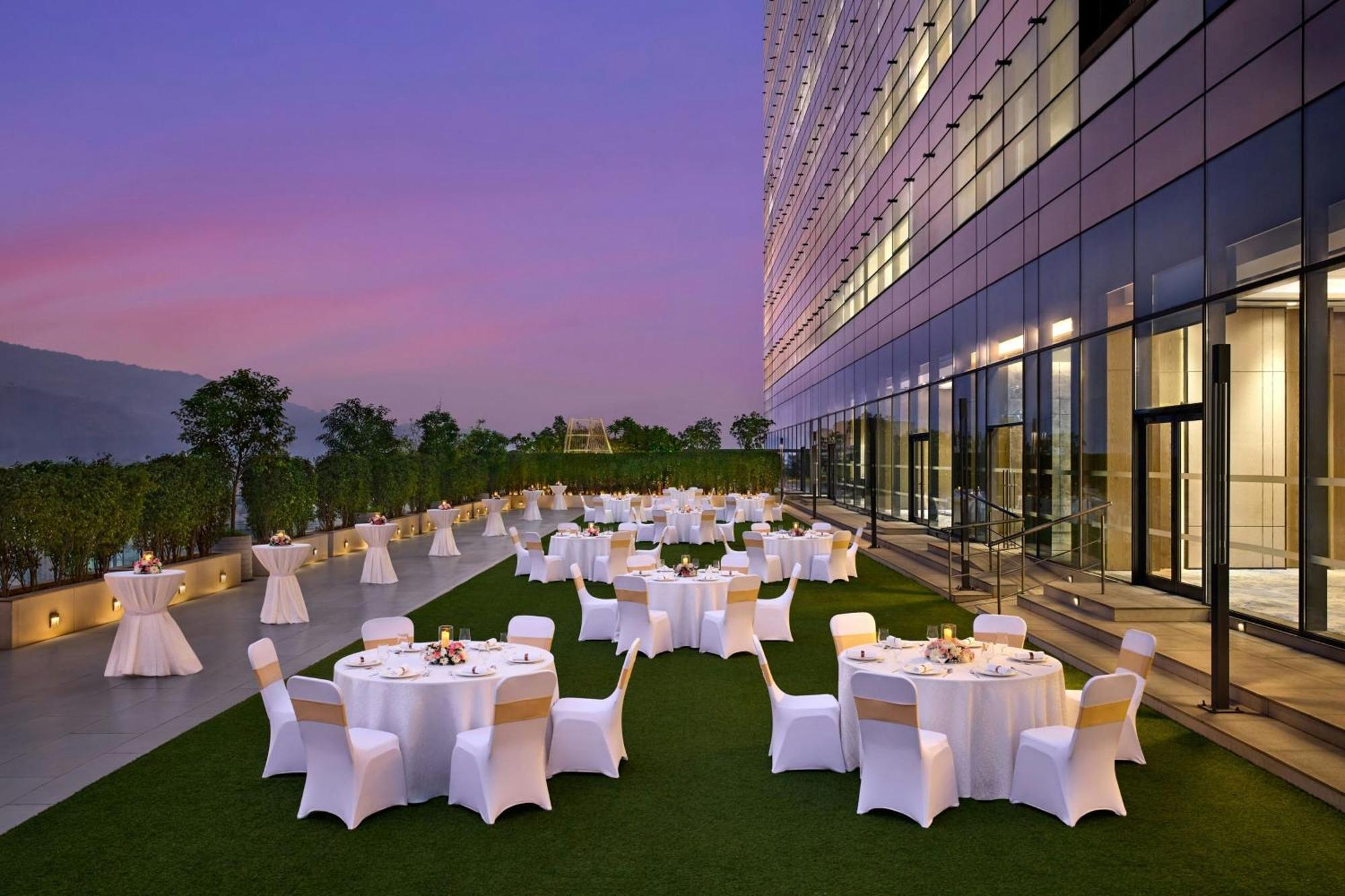 Marriott Executive Apartments Navi Mumbai Exterior foto